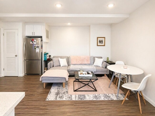 370 5th St in Jersey City, NJ - Building Photo - Building Photo