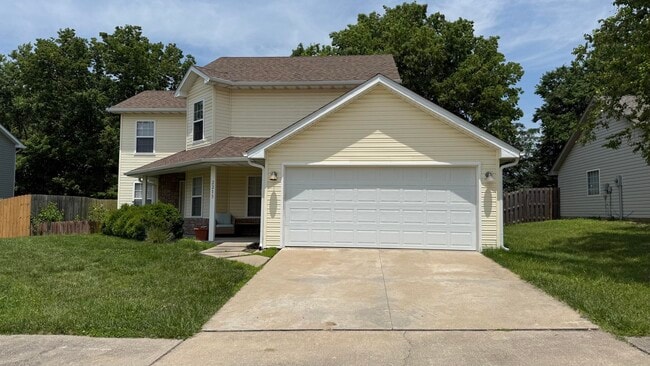 2213 Silver Leaf Ct