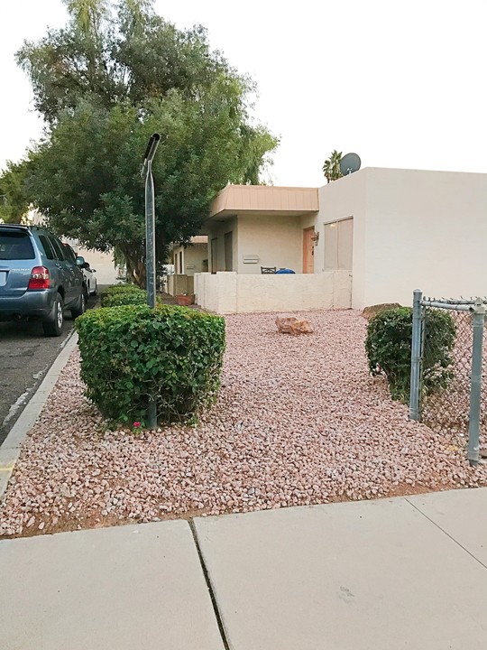 3131 E Fairmount Ave in Phoenix, AZ - Building Photo