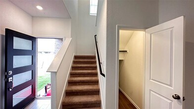 138 Milliner Lp in Hutto, TX - Building Photo - Building Photo