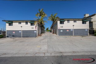 111-115 E. Beach Ave. in Inglewood, CA - Foto de edificio - Building Photo