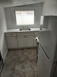 1586 Orange Ave photo'