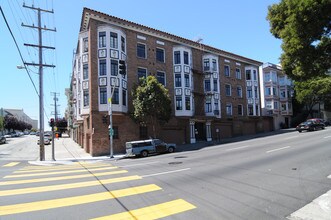701 Fell in San Francisco, CA - Foto de edificio - Building Photo