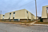 Country Estates East in Oklahoma City, OK - Foto de edificio - Building Photo