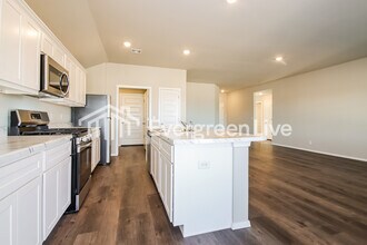 1002 W Lawton Rd in Claremore, OK - Building Photo - Building Photo