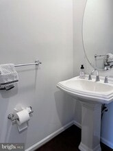 22228 Cabin Branch Ave in Clarksburg, MD - Building Photo - Building Photo