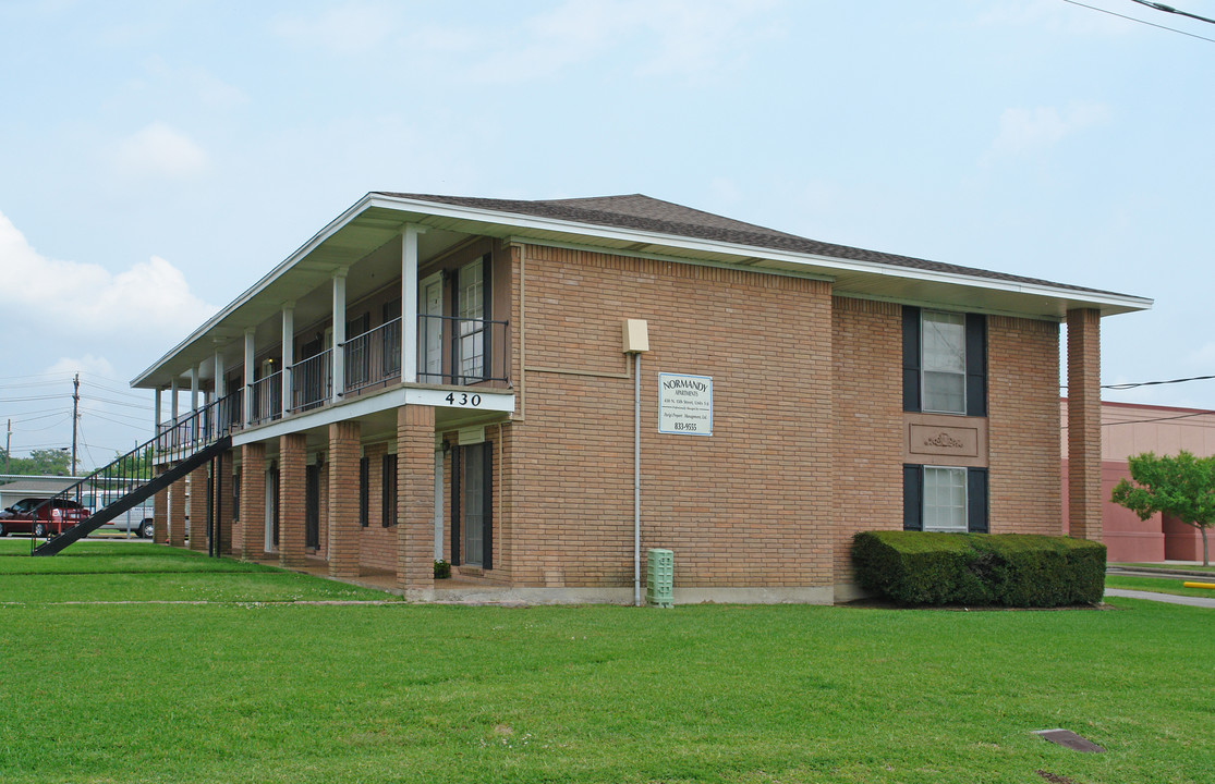 Normandy in Beaumont, TX - Foto de edificio