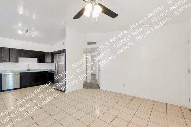2502 N Columbus Blvd in Tucson, AZ - Building Photo - Building Photo