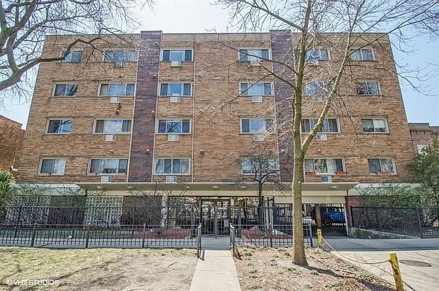 1415 W Lunt Ave in Chicago, IL - Building Photo