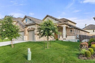 3113 Beacon Gln in Schertz, TX - Building Photo - Building Photo