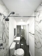2710 N 72nd Ave-Unit -A in Hollywood, FL - Building Photo - Building Photo