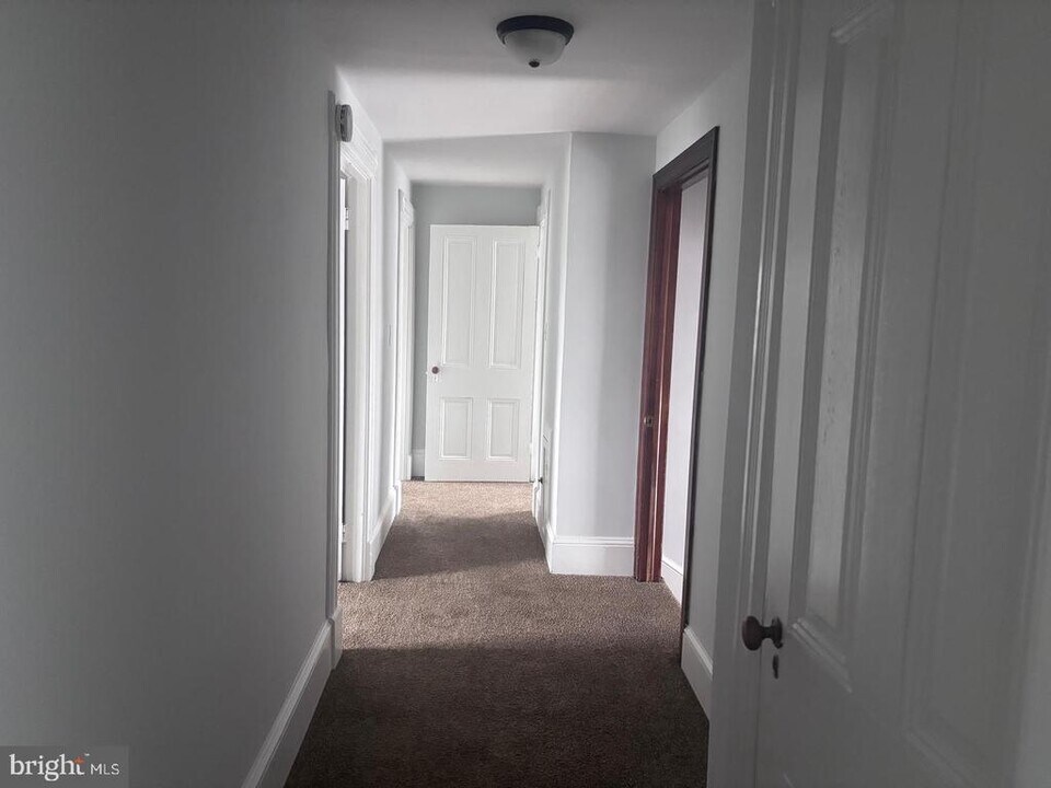 51 Oak St in Salem, NJ - Building Photo