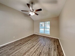 4927 Vancouver Blvd in Richmond, TX - Building Photo - Building Photo