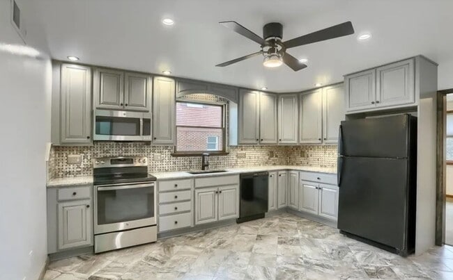property at 316 Tarragonna St