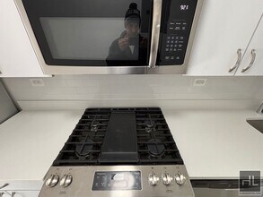 BEEKMAN PLACE, Unit 2C in New York, NY - Foto de edificio - Building Photo