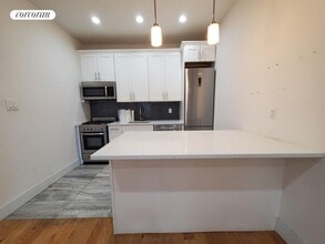 2285 7th Ave in New York, NY - Building Photo - Building Photo