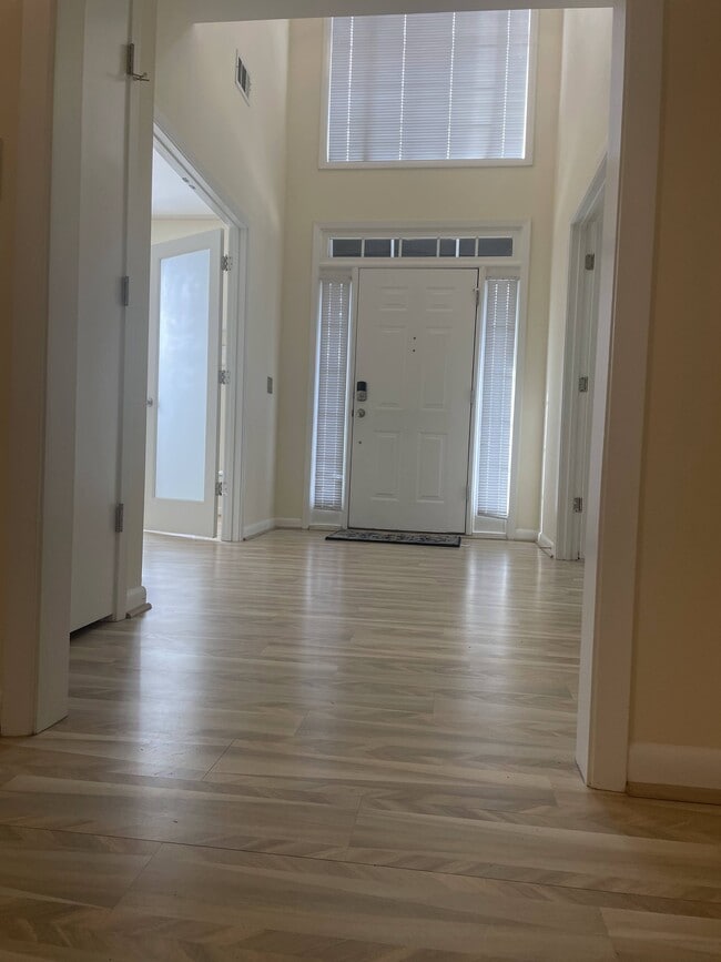 11080 Kimball Crest Dr in Alpharetta, GA - Foto de edificio - Building Photo