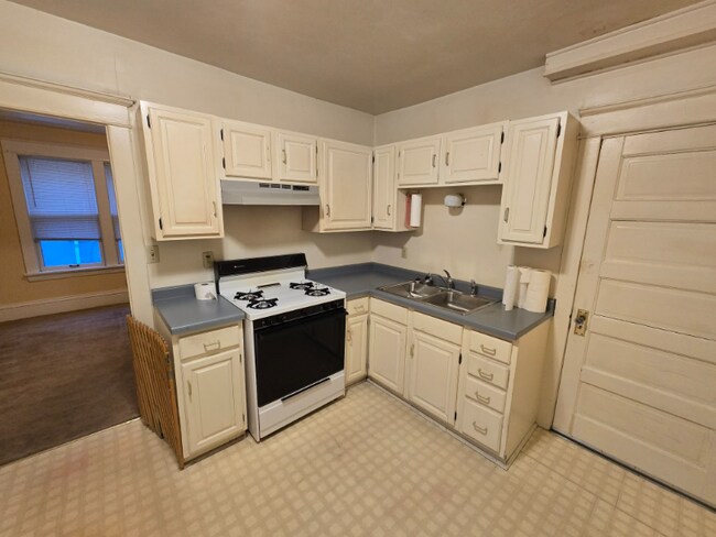 2906 N Knox Ave in Minneapolis, MN - Building Photo - Building Photo