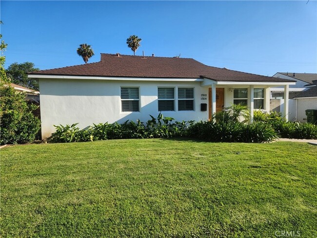 17512 Lanark St in Los Angeles, CA - Building Photo - Building Photo