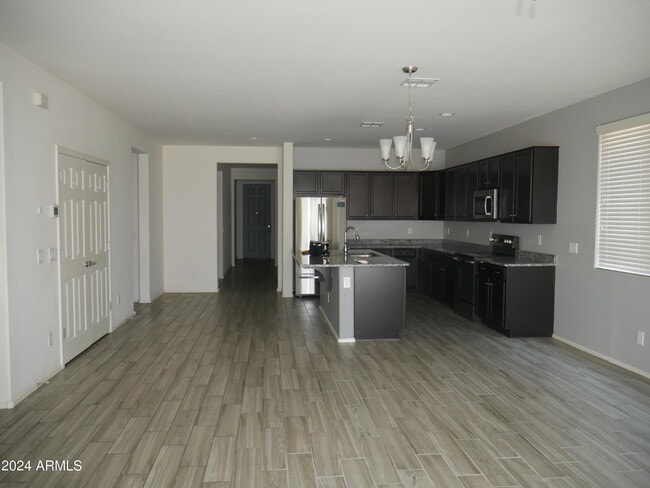 10035 W Robin Ln in Peoria, AZ - Building Photo - Building Photo