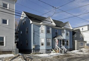 125 Pierce St in Lewiston, ME - Building Photo
