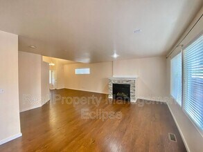 19305 25th Dr SE in Bothell, WA - Building Photo - Building Photo