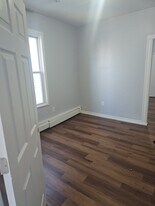 101 Broadway in Elizabeth, NJ - Building Photo