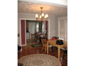 60 Hamilton St, Unit 1 in Medford, MA - Building Photo - Building Photo