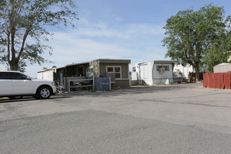 Totem Pole Mobile Home Park in Victorville, CA - Building Photo - Primary Photo