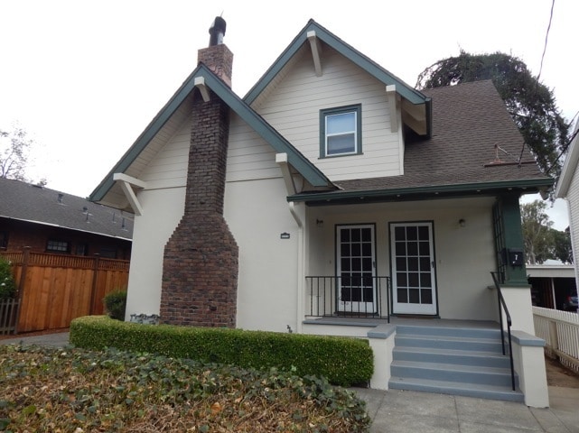 property at 5 Lorton Ave