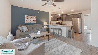 610 Universal Dr in Lyman, SC - Building Photo