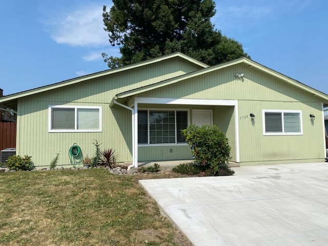 property at 3724 Tudor Way SE