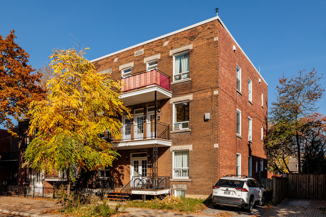 1467 Le Caron Rue in Montréal, QC - Building Photo