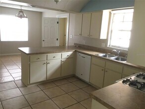 210 SE 53rd Ct in Ocala, FL - Building Photo - Building Photo