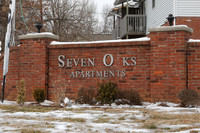 Seven Oaks Apartments in Henderson, KY - Foto de edificio - Building Photo