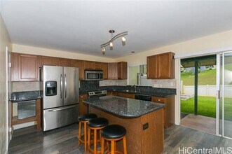 92-1270-1270 Kikaha St in Kapolei, HI - Building Photo - Building Photo