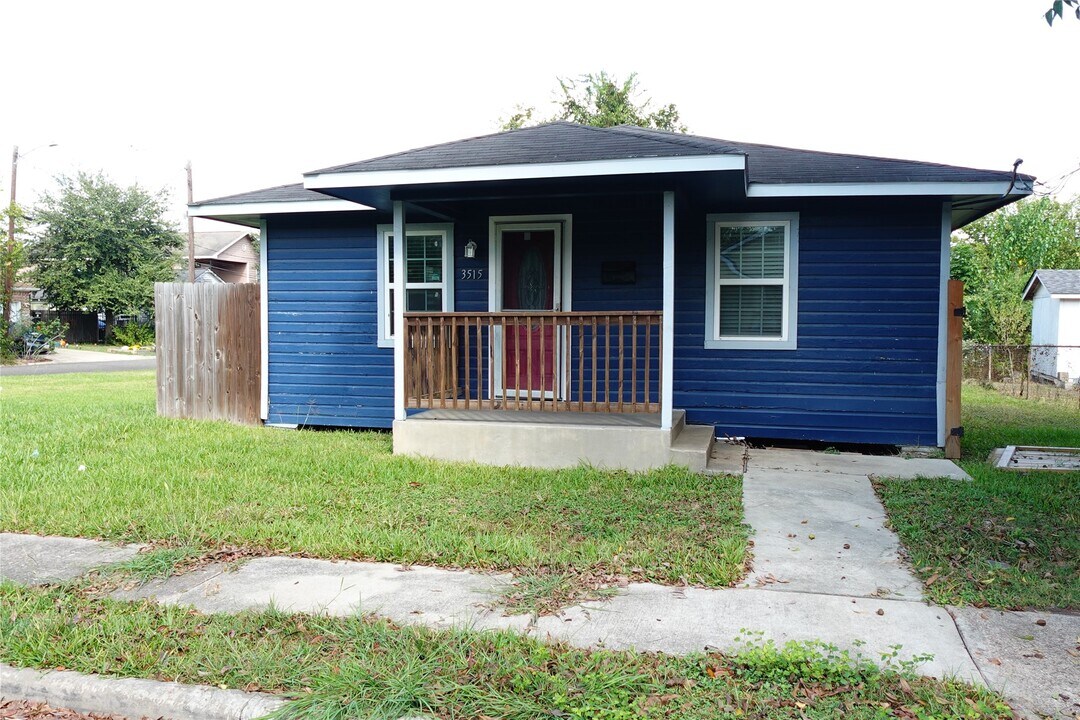 3515 Orange St in Houston, TX - Building Photo
