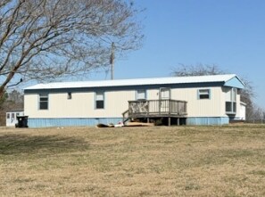 230 Drummer Kellum Rd in Jacksonville, NC - Building Photo