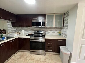 789 NW 91st Terrace in Plantation, FL - Building Photo - Building Photo