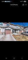 1074 Oak Cir, Unit 3 in Lakewood, CO - Building Photo