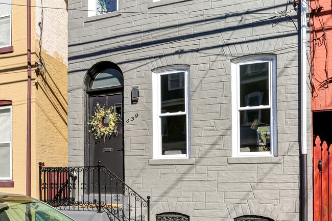 439 W Vine St in Lancaster, PA - Building Photo - Building Photo