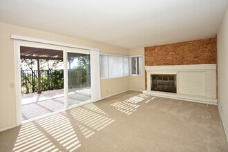 3345 Fosca St in Carlsbad, CA - Building Photo - Building Photo