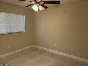 255 Pine Valley Cir in Naples, FL - Building Photo - Building Photo