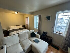 83 Bolton St, Unit 1 in Boston, MA - Building Photo