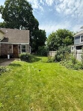 62 Pleasant St in Ware, MA - Building Photo - Building Photo