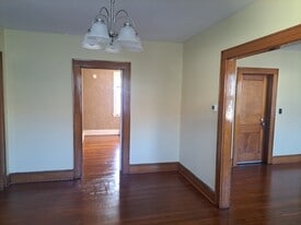 73 Birdsey St, Unit 73 in Bridgeport, CT - Building Photo