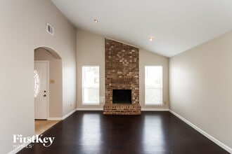 3618 Quail Meadow Dr, Unit 420 in Missouri City, TX - Foto de edificio - Building Photo