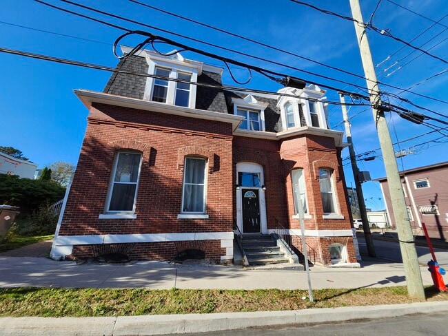 property at 293 Princess St