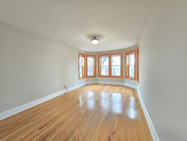 3507 W Belden Ave in Chicago, IL - Building Photo - Building Photo