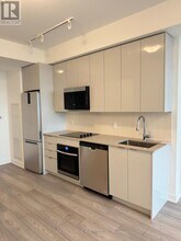 1407-1474 CALDARI Rd in Vaughan, ON - Building Photo - Building Photo